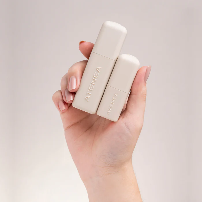 ILUMINADOR CREMOSO EN BARRA TRAVEL SIZE 3.3 G - Imagen 7